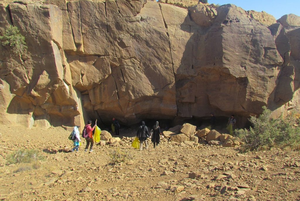 کشف غار جدید در محوطه باستانی خورزنه استان همدان