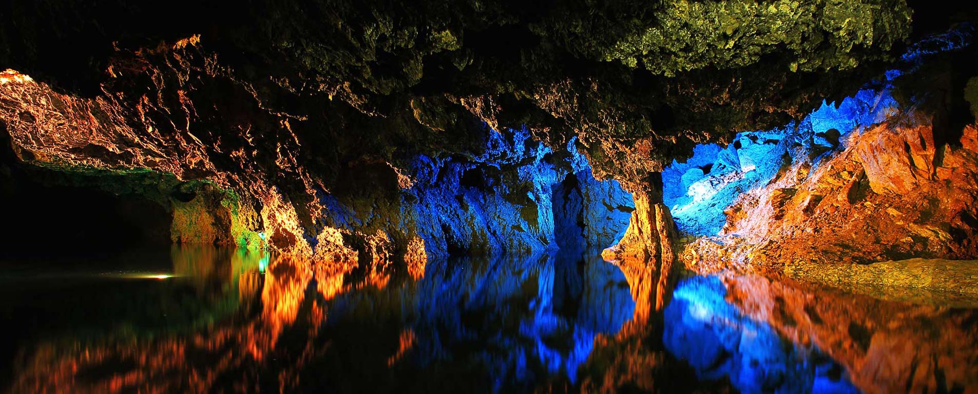 بازگشایی بزرگترین غار آبی جهان برای گردشگران نوروز 1401