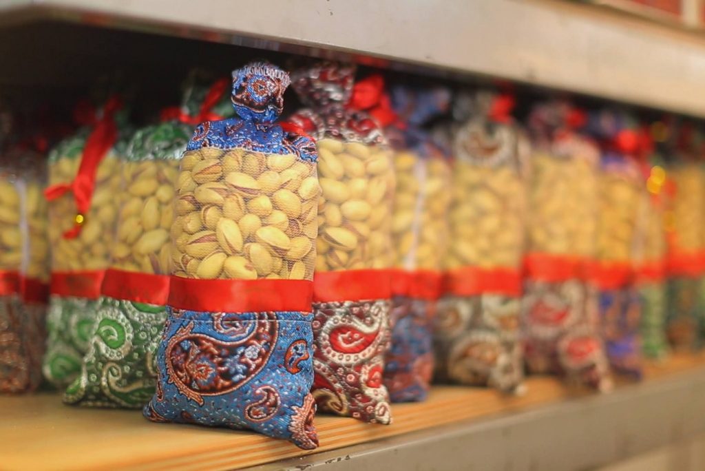 برگزاری نمایشگاه سوغات‌ کشورهای اکو در مجموعه سعدآباد